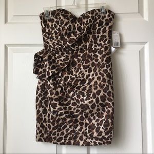 4/$25 Forever 21 cheetah strapless mini dr…